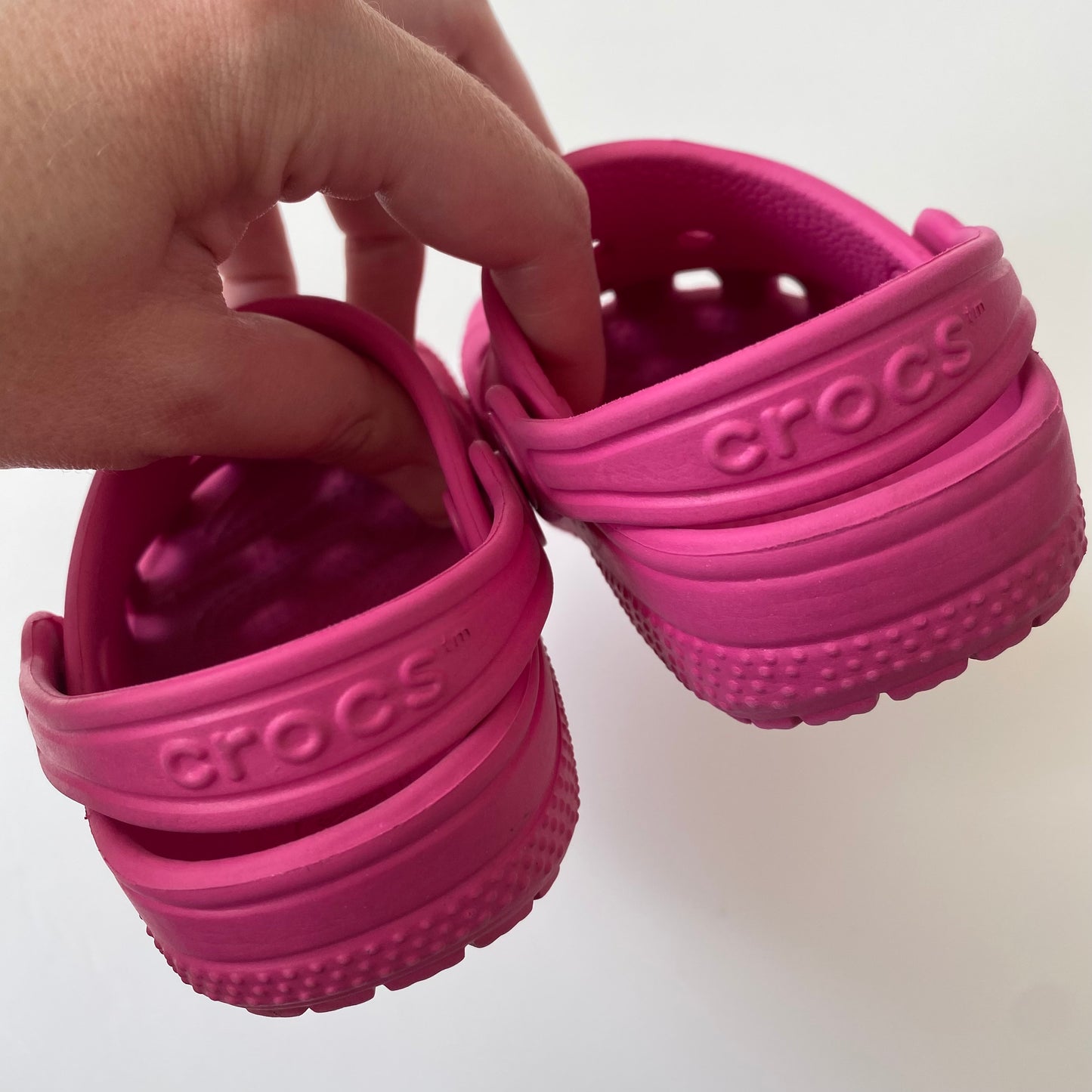 Crocs classic hot pink size C6/7