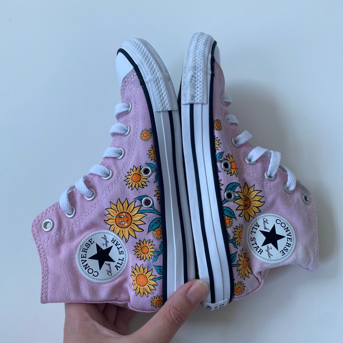 Converse sunflower pink junior UK size 2