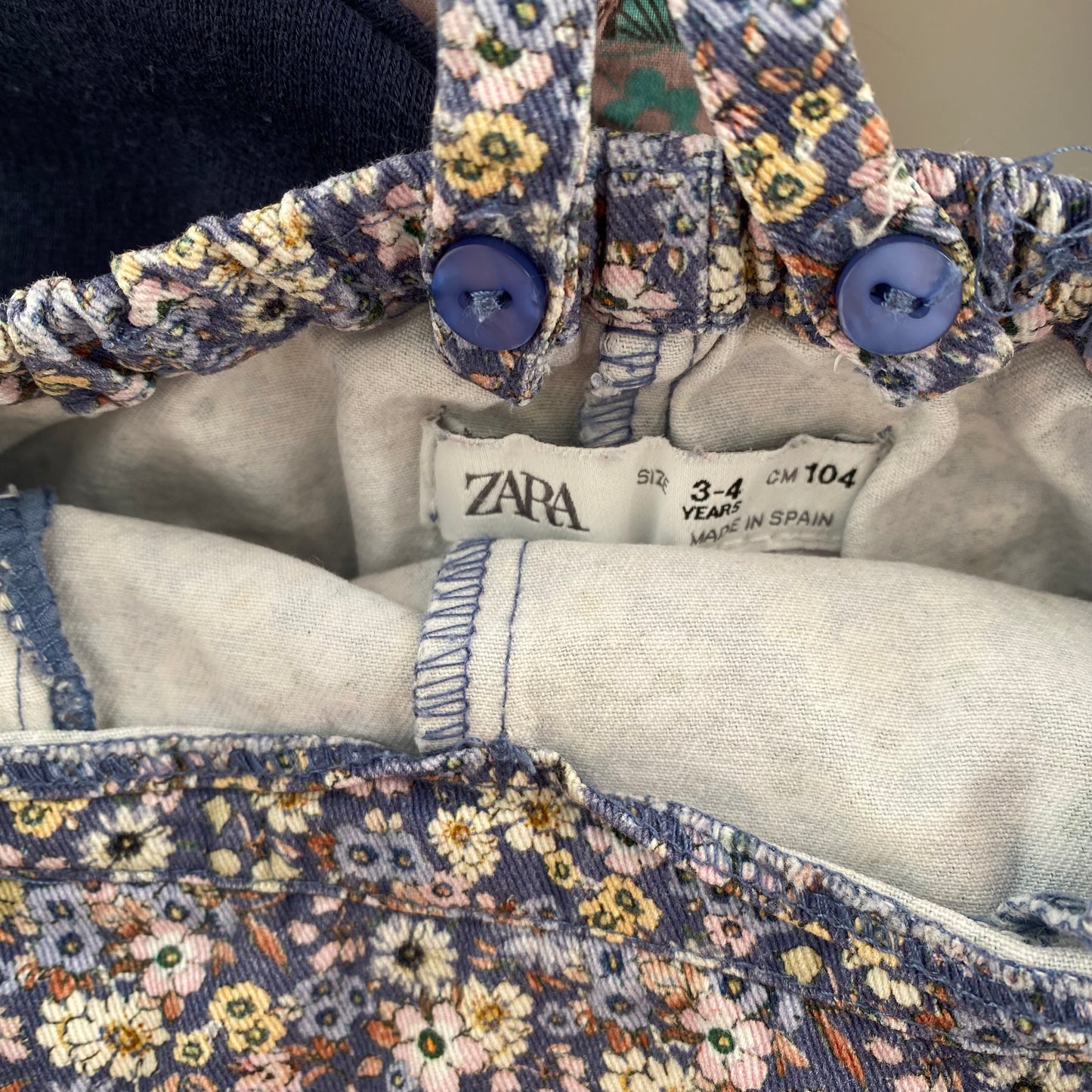 3-4Y Zara blue ditsy floral dungarees
