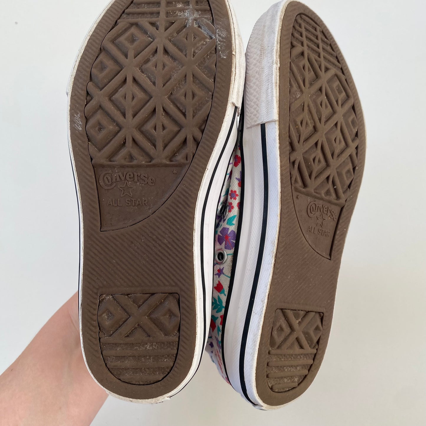 Converse ditsy floral junior UK size 2