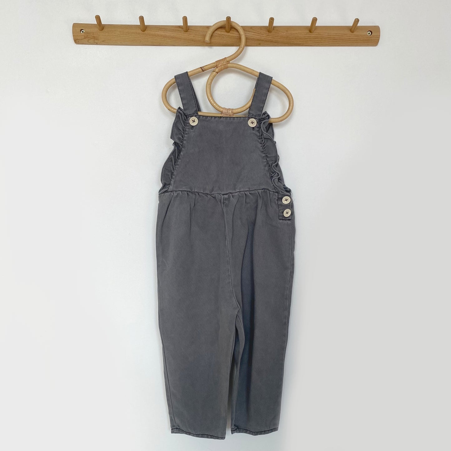 3-4Y Zara charcoal grey frill dungarees