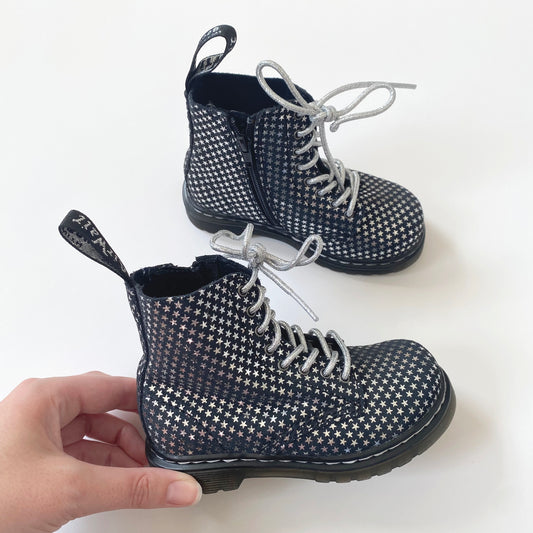 Dr Martens Pascal J silver star black silver boots UK size 7