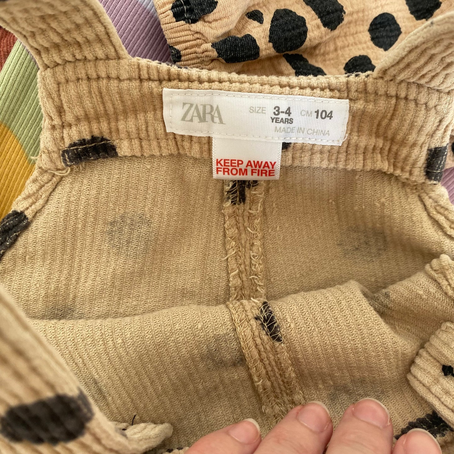 3-4Y Zara corduroy beige black polka dot dungarees